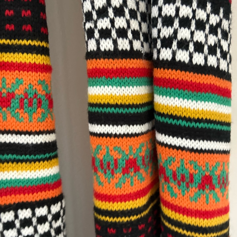 Colorful Patterned Scarf - image 4